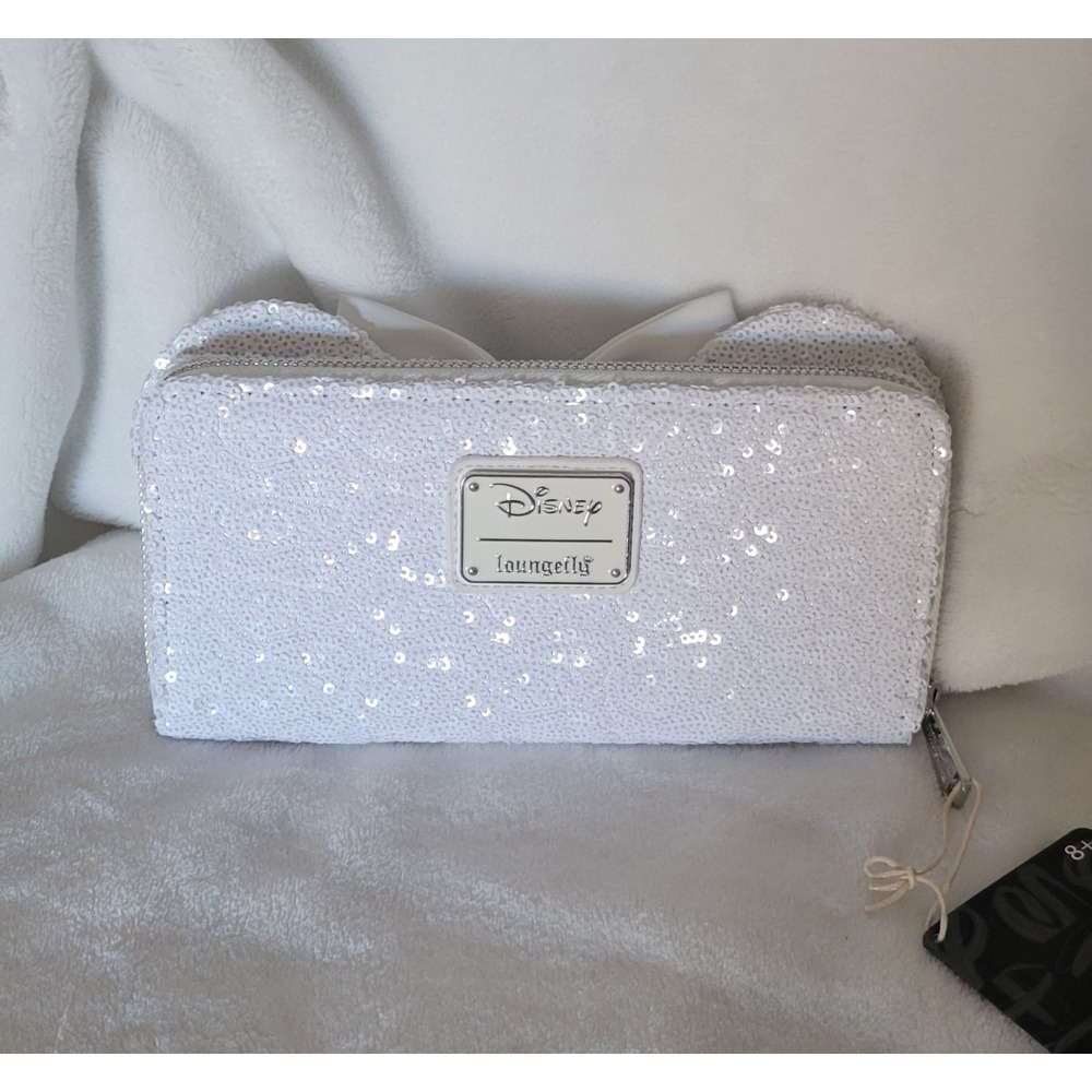 Loungefly Disney Wedding Minnie sequin wallet wristlet - Picture 4 of 13